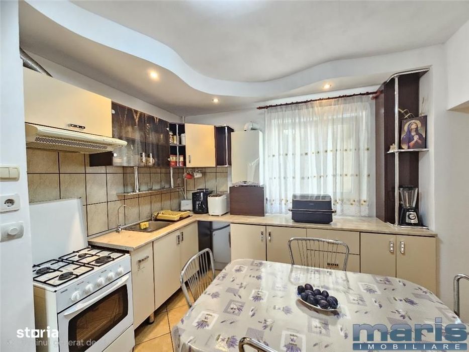 Apartament 3 camere 2 bai Tudor etaj 2 — fotografia 3
