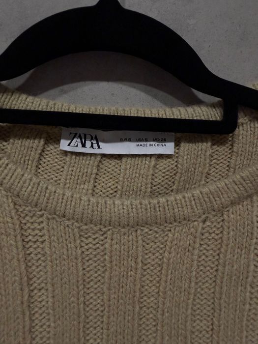 Свитер укороченый Zara