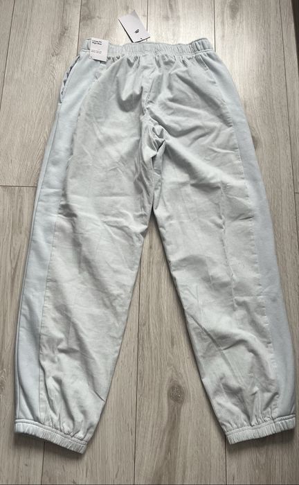 Оригинално дамско долнище NIKE