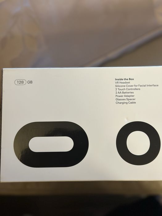 Oculus Quest 2 – 128 GB, ca NOU,stare impecabilă, folosit foarte puțin