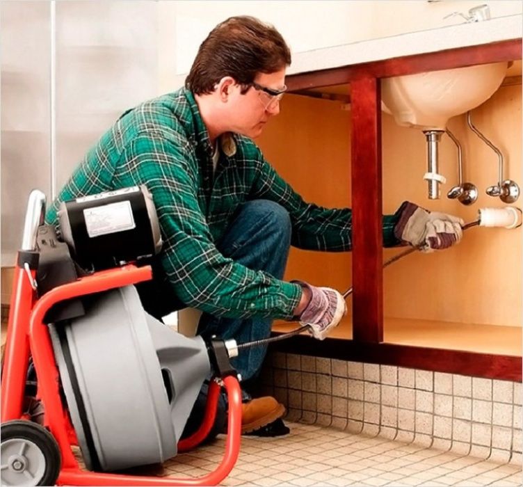 Услуги-Установка, замена и ремонт дверных замков и устранения скрипов!