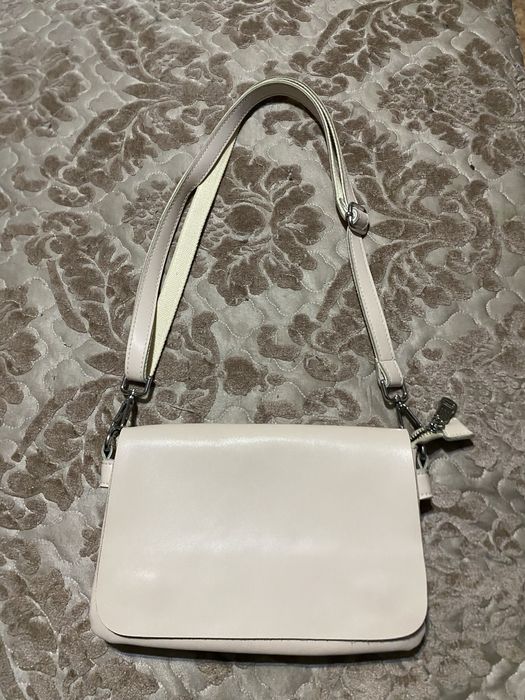 Молочная-белая сумка