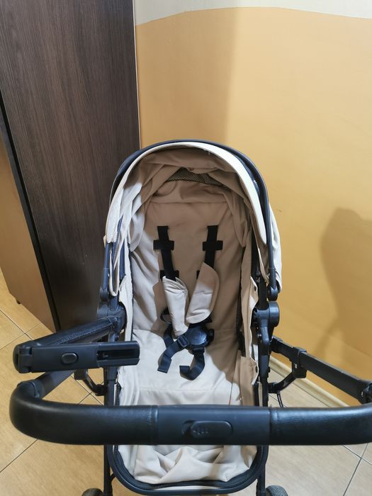KikkaBoo One 3 в 1 – бежова, използвана 2 месеца