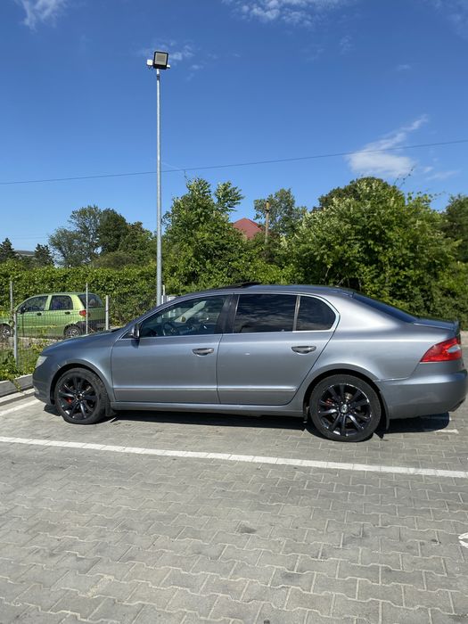 SKODA Superb 2010 — imagine 5