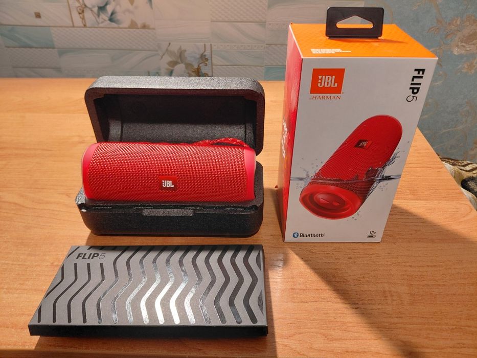 Портативная колонка JBL Flip 5