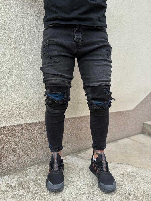 Предлагат се чисто нови ДЪНКИ. цената е само 15 лв.