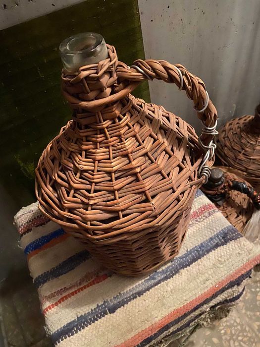 De vanzare damigene 5,10, litri