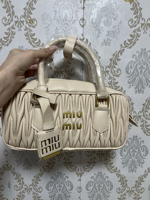 Сумка miumiu новая