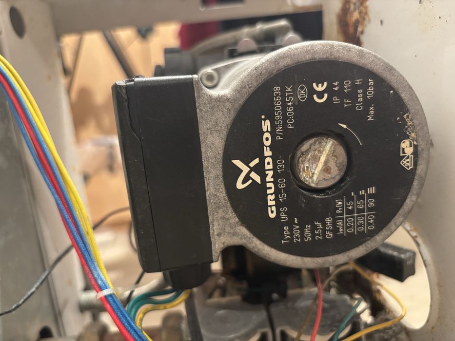 Grundfos Грунфос Насос для настенного котла.