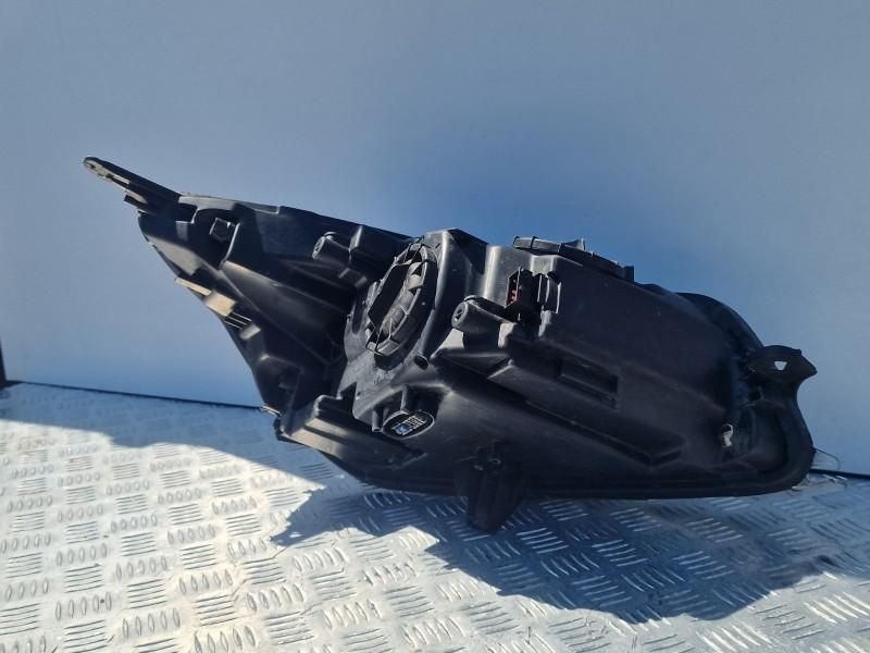 Far stanga bi xenon adaptiv Opel Insignia A