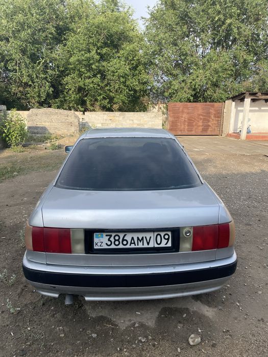 Ауди 80 .В4 ……..
