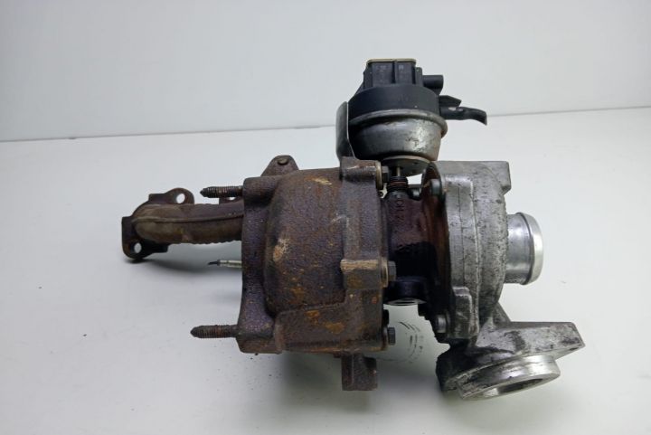 Turbina Turbo Turbosuflanta 2.0 tdi 03L1457020 Audi A4 B8/8K