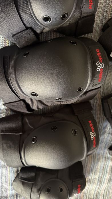 Протектори за лонгборд, скейтборд и тротинетка Triple Eight Little Tricky Skate Pads 3-pack (M)