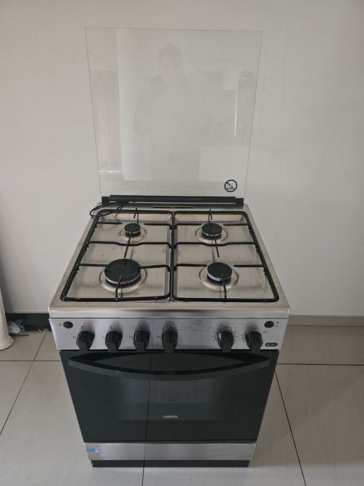 Aragaz Zanussi in stare foarte buna