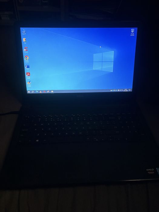 Laptop Dell Inspiron 15 3567