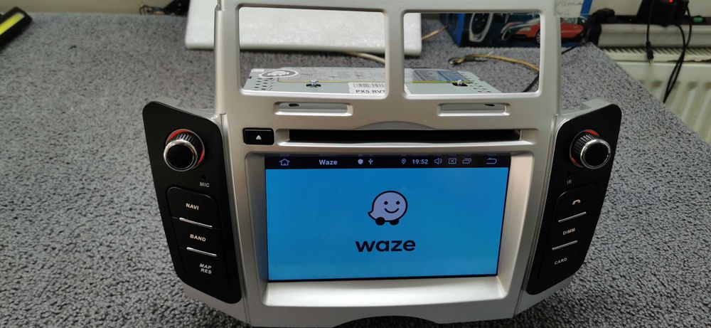 Navigatie Toyota Yaris ANDROID OCTACORE ANDROID 10,0 64/4GB ram