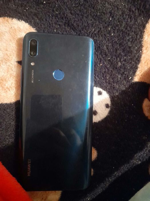 Vând HUAWEI potenți sa ma contactați la numărul asta 0765075428