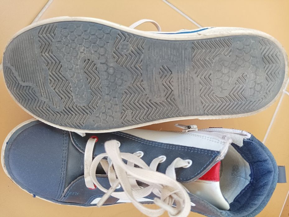 Боти на Колев и Колев