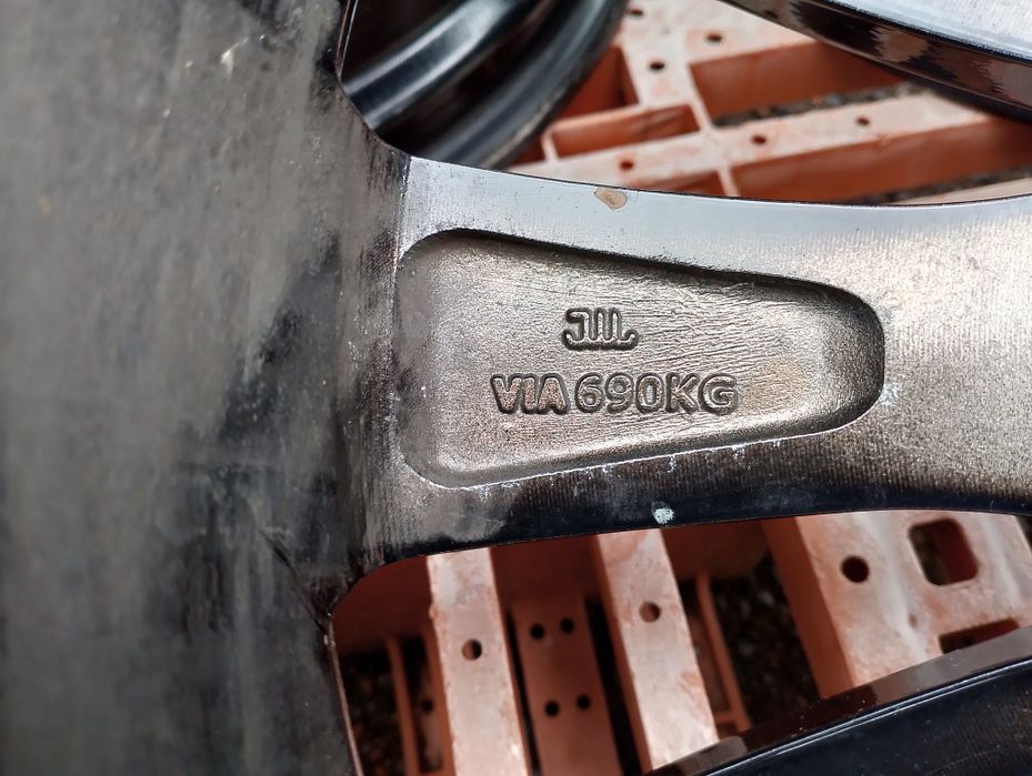 Диски R18 5x114.3