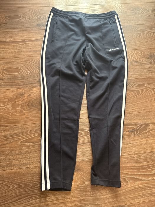 Pantaloni Adidas Originals marimea M