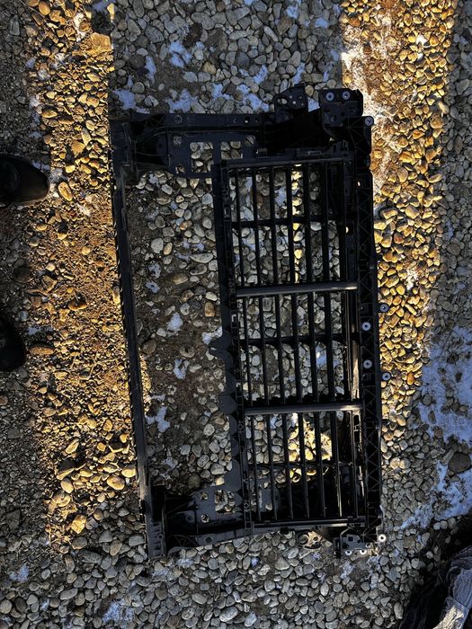 Tragher .hotă aer porsche cauyene 9.y.