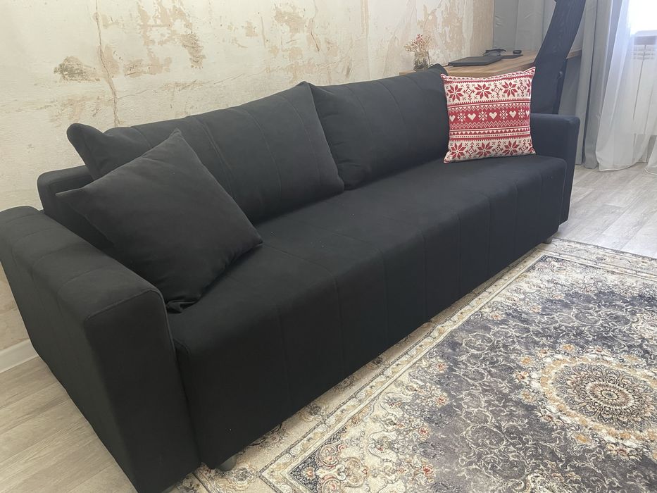 Продам диван 220x90
