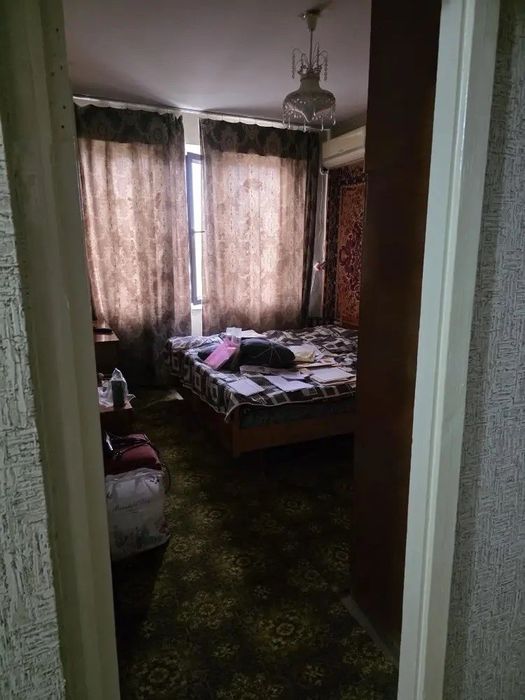 3 хонали квартира сотилади срочно