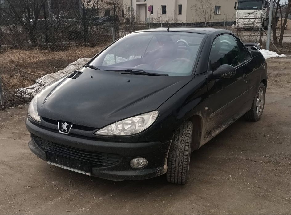 Dezmembrez Peugeot 206 cc 2.0 benzina