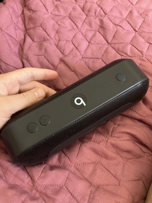 Apple Beats Pill+