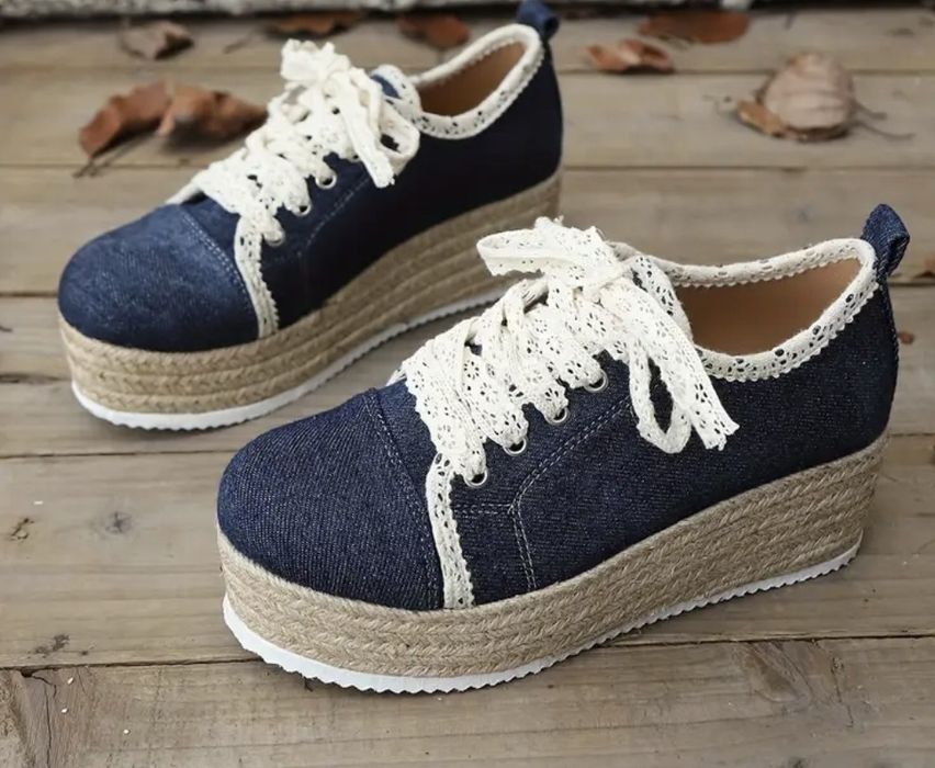 Дънкови сникърси