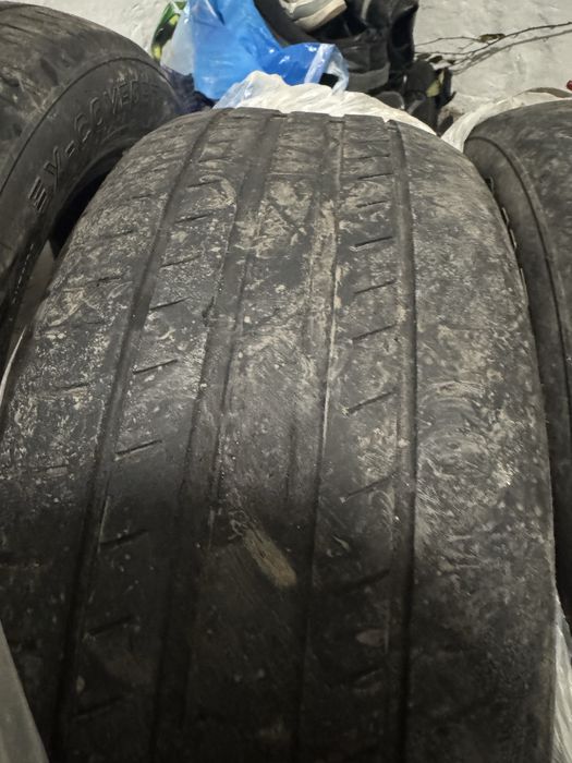 Продам шиный 215/55/R17