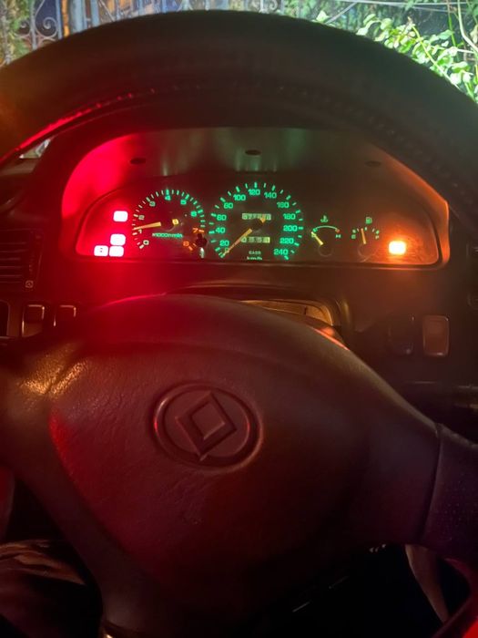 Продам Mazda MX-6