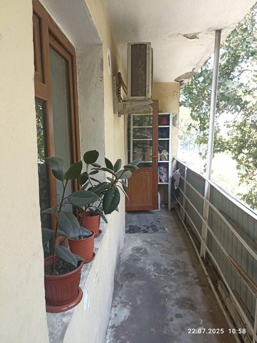 4-хонали уй сотилади