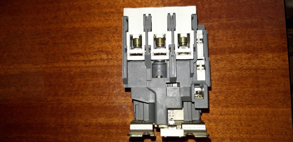 Пускатель.Контактор.