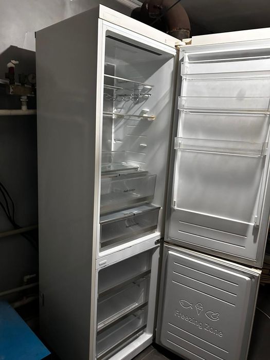 Холодильник в отличном состоянии