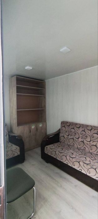 Konteyner sotuv ofiss