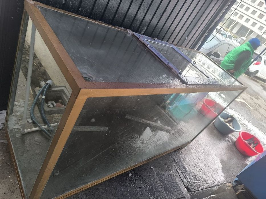 Аквариум сотилади катта ва кичик баликлар усун