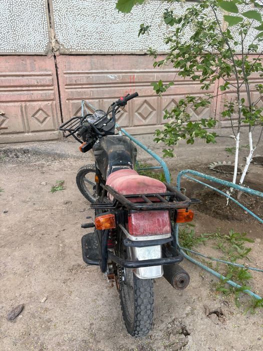 Мотоцикл б/у в хорошем состоянии