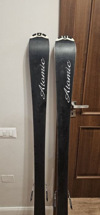 Skiuri Atomic m2.tron, 157 cm