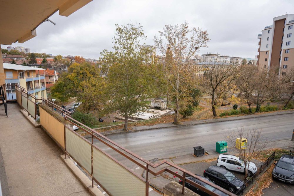 Продава се Двустаен апартамент в Плевен, Широк център - 75 кв.м за 1774 €/кв.м - Снимка #9