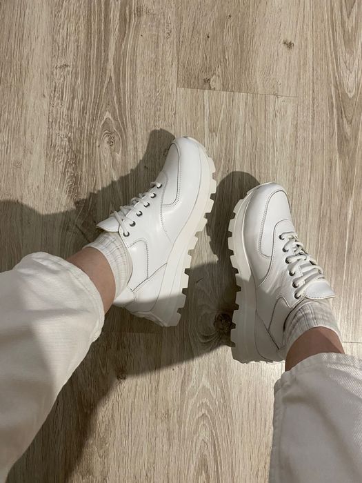 Кожаные кроссовки ручной работы