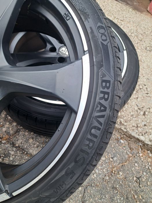 2бр. 225/40/19 Barum Bravuris 5 HM гуми