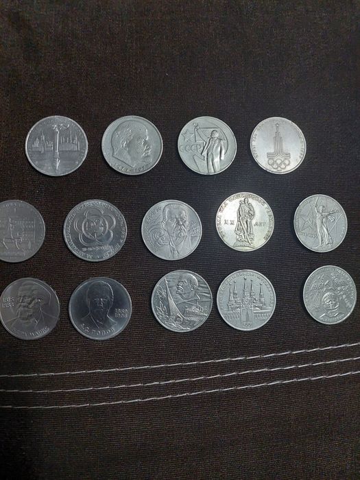 Юбилейные рубли! Монеты бумажные рубли .