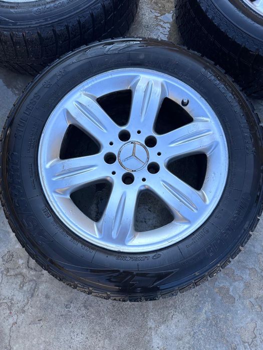 Продаю шины марки мерседес