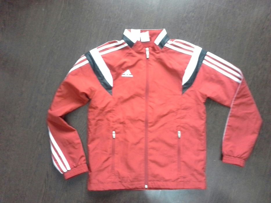Bluza Adidas originala pt 10-12 ani. 152cm