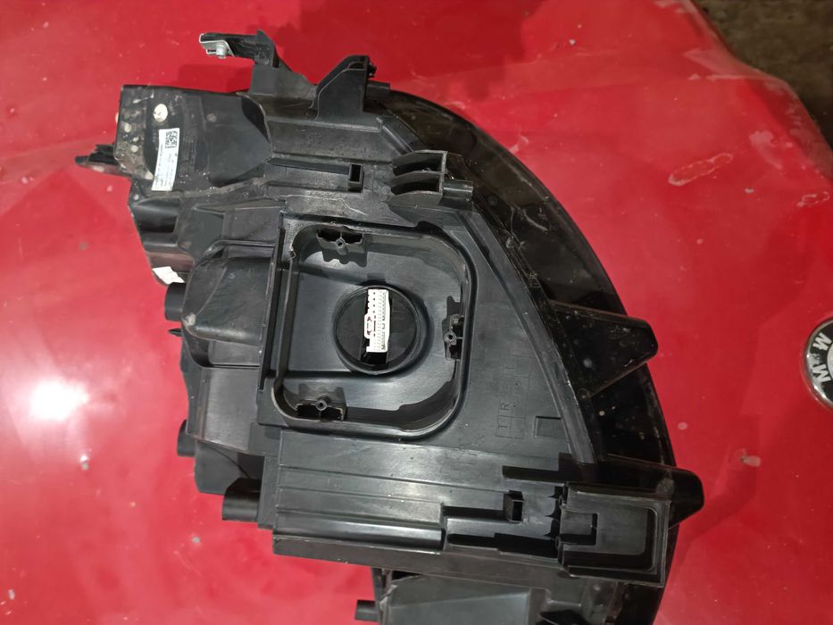 Фар за Volkswagen ID 3 2020