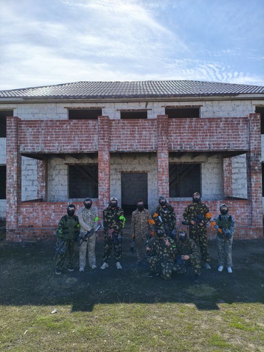 Пейнтбол, страйкбол, лазертаг