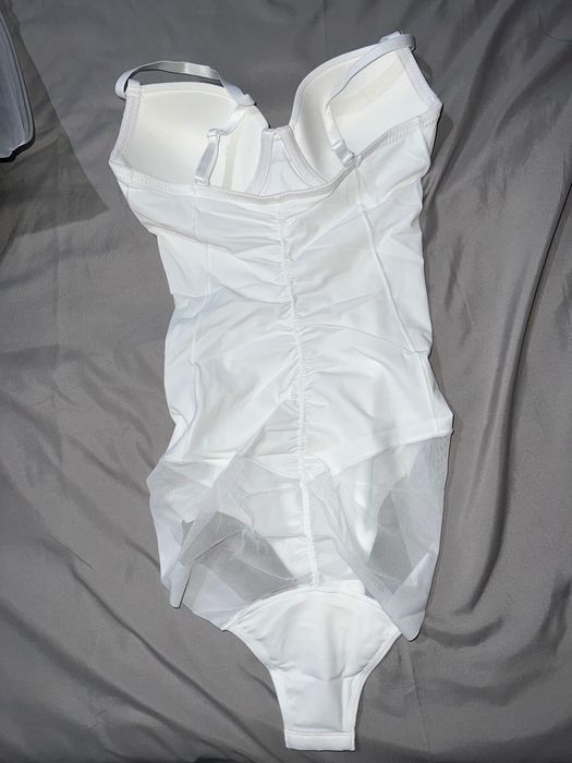 Боди новый, размер 42