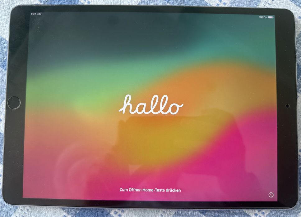 Продам iPad Pro 10.5 (64 GB WI-FI + LTE)
