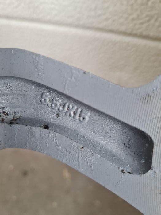 Оригинални джанти за КИА ХЮНДАЙ Kia Hyundai r15 4x100 ET52 5.5J